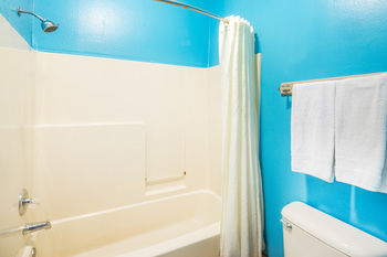 Texas Inn And Suites Citycenter At Utrgv Edinburg Exteriör bild